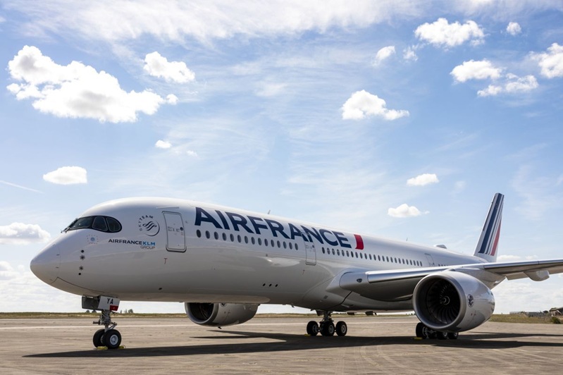 Flugverbindung Athen-Paris 