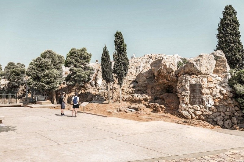 Ein Blick auf den neuen Laden unter der Akropolis. Fotoquelle: Kulturministerium