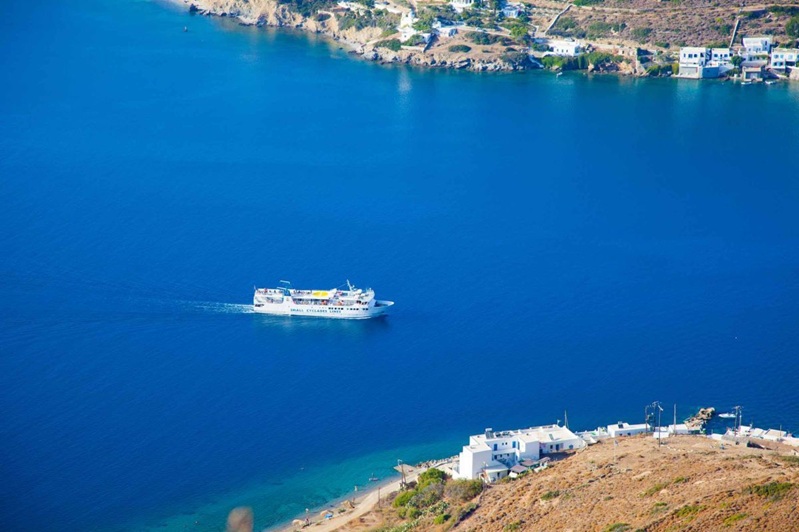 Small Cyclades Lines