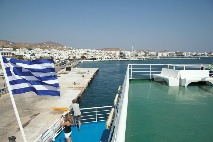 Hafen von Tinos