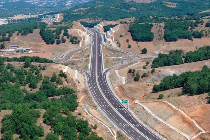 Autobahn E65